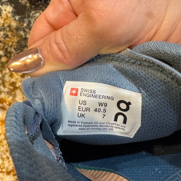 On Cloud Running womens Orange Athletic Shoes - Picture 8 of 9